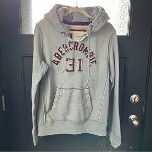 Abercrombie & Fitch Cream and Maroon Label